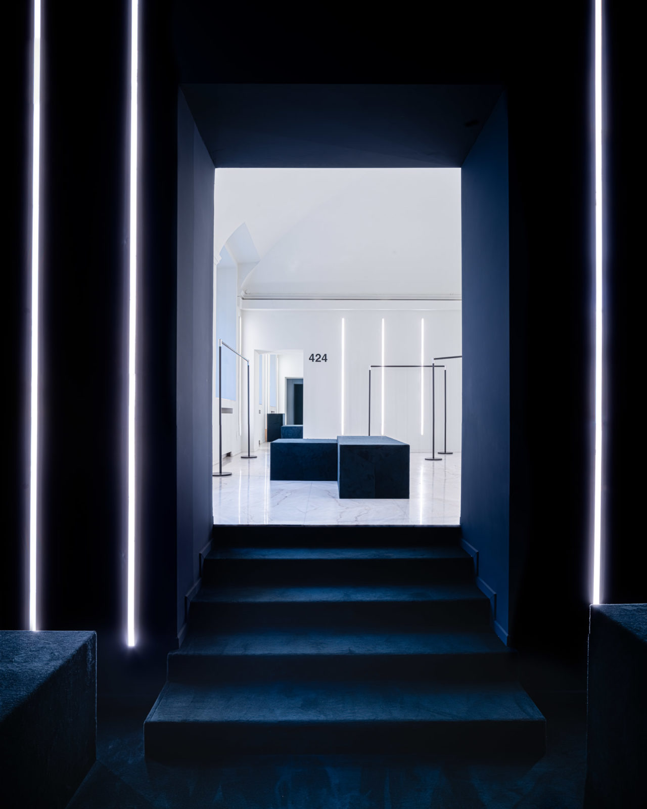 424 showroom milan exhibition space studioboom architetti